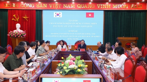 Chia sẻ kinh nghiệm xây dựng và phát triển đất nước giữa Việt Nam và Hàn Quốc