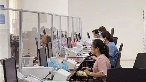 Thời sự 18h 2/7/2025: Chính phủ bỏ hình thức kỷ luật giáng chức và hạ bậc lương đối với công chức