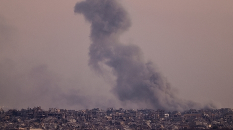 Israel không kích dữ dội vào Yemen