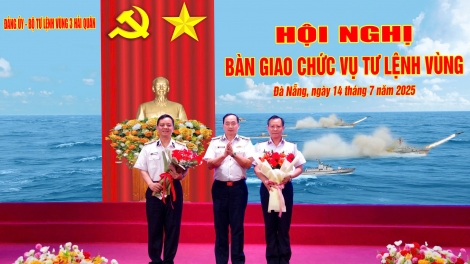 Đại tá Phạm Anh Tuấn giữ chức Tư lệnh Vùng 3 Hải quân
