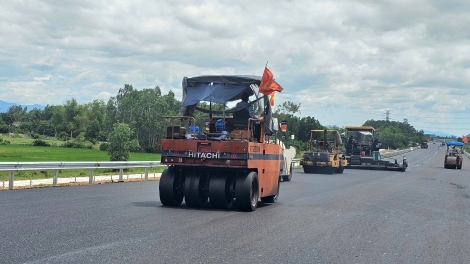 Huy động toàn lực để thông xe cao tốc Bắc - Nam qua tỉnh Gia Lai (mới) đúng tiến độ