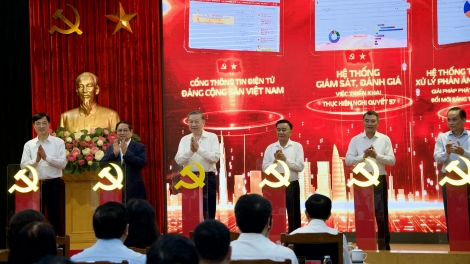 Thời sự 12h 2/7/2025: Hội nghị sơ kết công tác BCĐTƯ về KHCN và chuyển đổi số.
