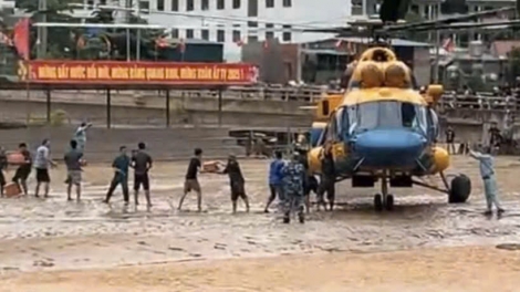 Thời sự 12h 25/7/2025: Bộ Quốc Phòng tổ chức 2 chuyến bay vận chuyển hàng cứu trợ vùng lũ Nghệ An