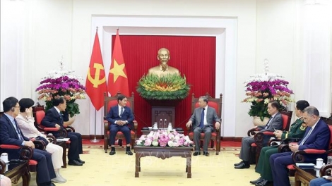 Tổng Bí thư Tô Lâm tiếp Chủ tịch Tập đoàn Adani, Ấn Độ
