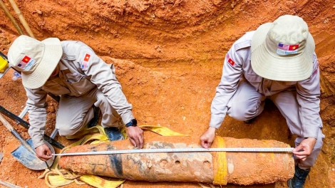 Phát hiện quả bom nặng hơn 2 tạ trong lúc thi công ga hành khách T2, sân bay Đồng Hới