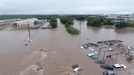 Texas chìm trong biển nước sau lũ quét, ít nhất 24 người thiệt mạng