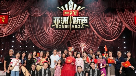 Phương Mỹ Chi vào top 3 Sing! Asia