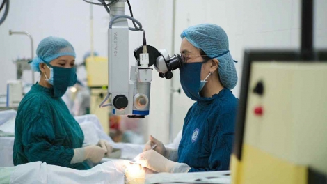Thầy thuốc trẻ tiêu biểu Bùi Thị Vân Anh – giữ lửa và truyền lửa đam mê nghiên cứu khoa học