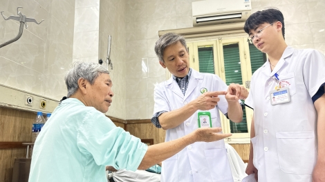 Ca phẫu thuật đặc biệt cho người thương binh mang vết thương chiến tranh hơn nửa thế kỷ