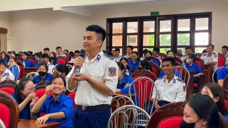 Hải đội 102 tổ chức Tọa đàm thanh niên