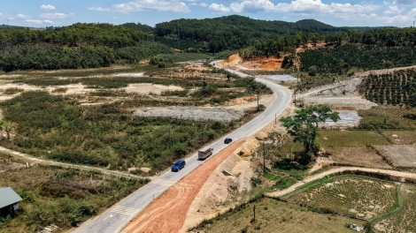Lâm Đồng tập trung gỡ nút thắt giải phóng mặt bằng