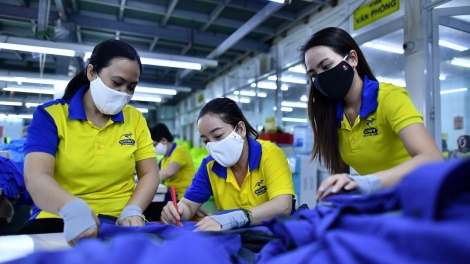 Giữ vững “tay lái” vĩ mô: 6 tháng đầu năm, tăng trưởng trong thế trận khó