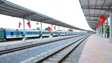 Tạm hoãn chạy tàu tuyến Đông Hà-Đồng Hới, tỉnh Quảng Trị