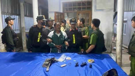 Bắt giữ đối tượng sử dụng súng tự chế tấn công lực lượng thi hành công vụ