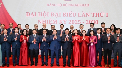 Thời sự 12h 15/7/2025: Thủ tướng dự Đại hội Đảng bộ Bộ Ngoại giao lần thứ I, nhiệm kỳ 2025-2030