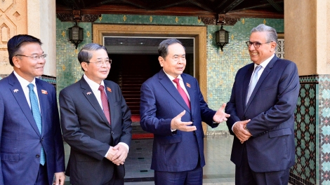 Chủ tịch Quốc hội Trần Thanh Mẫn hội kiến Thủ tướng Morocco
