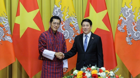 Chủ tịch nước Lương Cường đón và Hội đàm với Quốc vương Bhutan Jigme Khesar Namgyel Wangchuck   