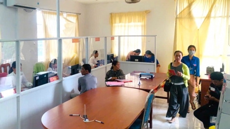 Cà Mau: Cấp xã còn gặp khó trong giải quyết thủ tục hành chính