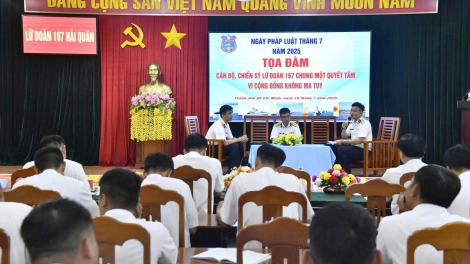 Đổi mới công tác giáo dục pháp luật ở Lữ đoàn 167
