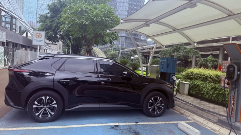 Tăng tốc sử dụng xe điện- Các trạm sạc tại Indonesia đang quá tải?