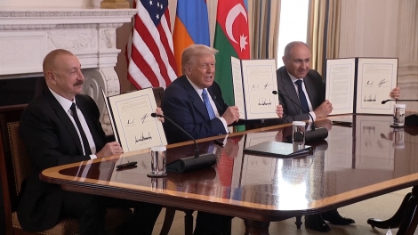 Ông Trump làm trung gian cho thỏa thuận hòa bình lịch sử giữa Armenia và Azerbaijan