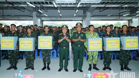 Thượng tướng Lê Huy Vịnh động viên các lực lượng bảo đảm kỹ thuật cho nhiệm vụ A80