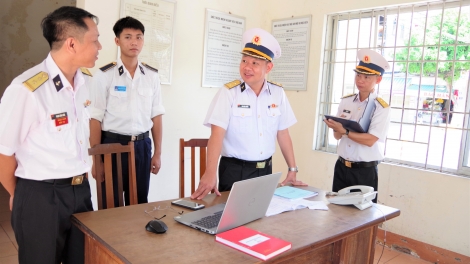 Kiểm tra công tác sẵn sàng chiến đấu tại Học viện Hải quân