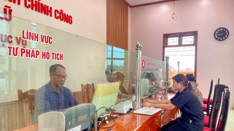 Hưng Yên: Nhiều thuận lợi trong cấp "sổ đỏ" sau hơn 1 tháng vận hành chính quyền 2 cấp