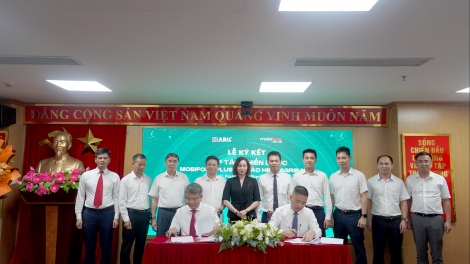 ABIC bắt tay MobiFone Plus: Bước tiến chiến lược mở rộng thị trường bảo hiểm số tại Việt Nam