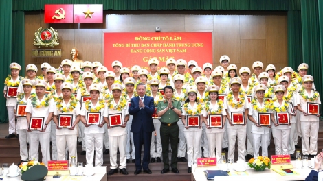 Tổng Bí thư Tô Lâm: Thi đua vì an ninh Tổ quốc có ở từng người, từ trong suy nghĩ, hành động