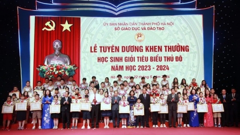 Quy định mới về khen thưởng và kỷ luật học sinh