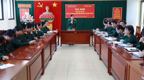 Trung tá Nguyễn Thị Thuỷ, Giảng viên, Bộ môn Khoa học XH, Khoa Văn hoá, Ngoại ngữ, Trường Sĩ quan