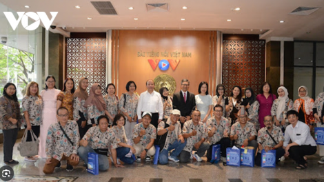 Lời chúc mừng từ thính giả Indonesia: VOV là người bạn đồng hành - cầu nối hữu nghị quốc tế