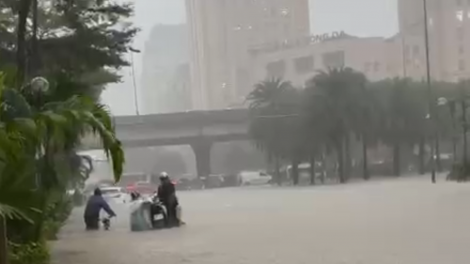 Hà Nội mưa lớn nhất cả nước, có nơi trên 300mm