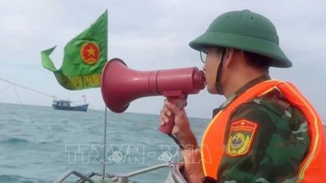 Thủ tướng chỉ đạo tập trung ứng phó bão số 10