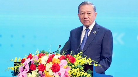 Tổng Bí thư Tô Lâm: Phải kiến tạo, dẫn dắt phát triển quốc gia bằng giáo dục. 