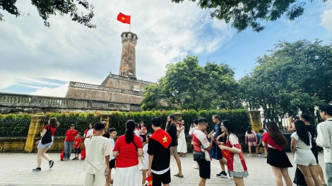 Thời sự 21h30 5/9/2025: Dịp Quốc khánh 2/9, ngành du lịch cả nước phục vụ 5 triệu rưỡi lượt khách