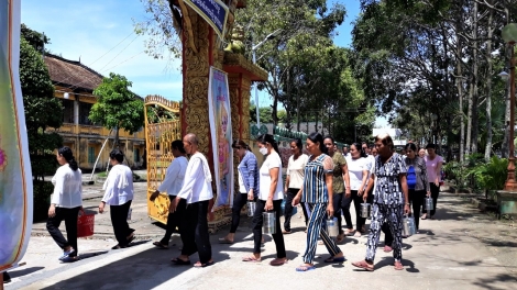 Đồng bào Khmer đón lễ Sen Đôn Ta trong mái ấm tươm tất