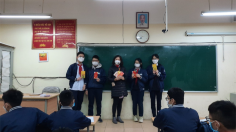 Hà Nội: Sẽ có lộ trình đưa toàn bộ học sinh đến trường học trực tiếp