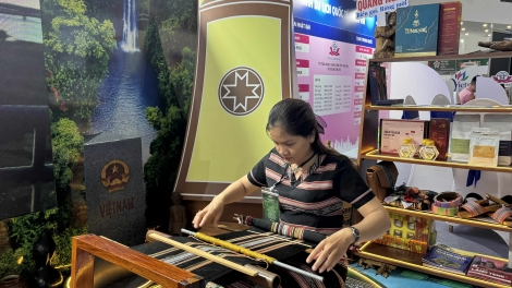 Làng nghề với vai trò quảng bá văn hoá – du lịch Việt tại "Hội chợ Mùa Thu lần thứ nhất 2025"