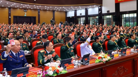 Sẵn sàng đưa Nghị quyết Đảng bộ Quân đội vào thực tiễn hoạt động của từng đơn vị