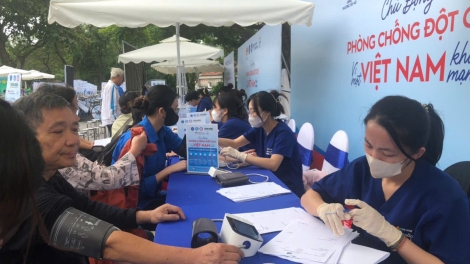 Lễ phát động Chương trình Quốc gia phòng chống và quản lý đột quỵ