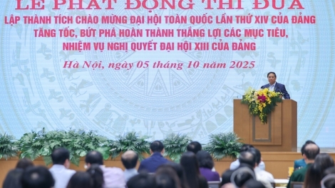 Thủ tướng phát động đợt thi đua cao điểm lập thành tích chào mừng Đại hội XIV của Đảng