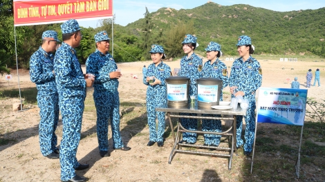 Những “bông hoa” đồng hành với bộ đội Tàu ngầm