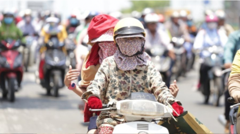 Dự báo thời tiết 3/10/2025: Bão Matmo tiến vào Biển Đông, miền Bắc nắng 34 độ