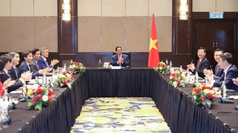 Thủ tướng yêu cầu đẩy mạnh bảo hộ ngư dân, chống IUU, mở rộng hợp tác kinh tế