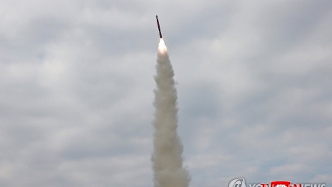 Triều Tiên lại tiếp tục phóng thử tên lửa