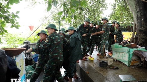 Thời sự 12h 5/10/2025: Quân đội sẵn sàng phối hợp với các địa phương ứng phó với cơn bão số 11
