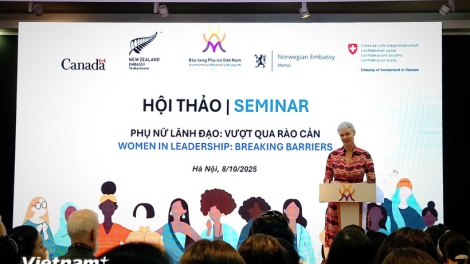Phụ nữ phá vỡ rào cản làm chủ tương lai trong kỷ nguyên mới