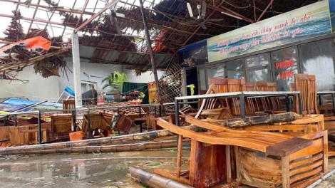 Sẵn sàng các phương án cấp cứu, thuốc và hóa chất khử khuẩn sau bão số 10